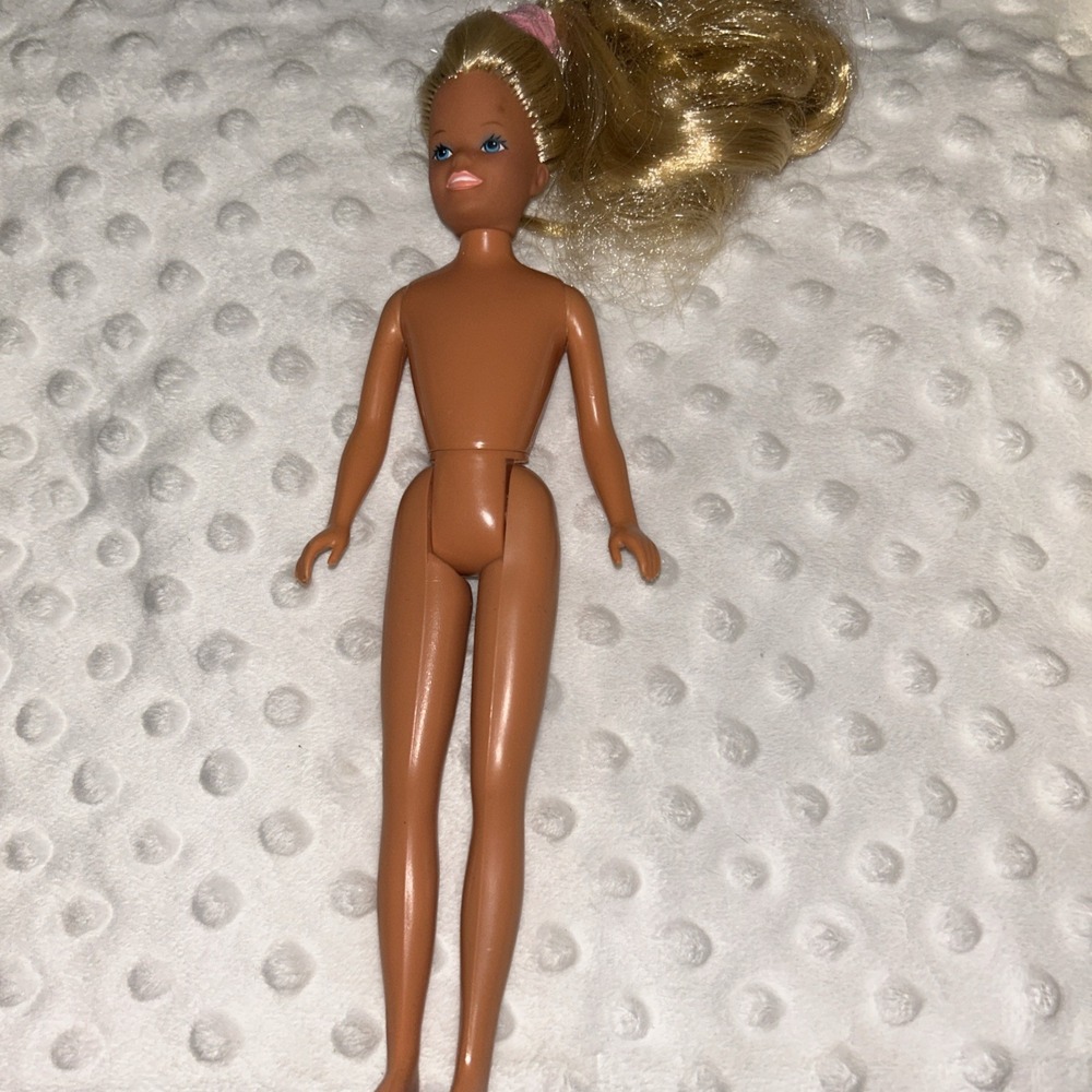 Vintage Mattel Skipper Doll Twist‎ Turn Waist Bendable Knees
